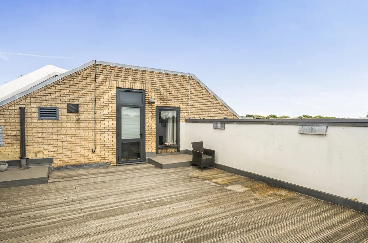 Maybury Close, Frimley, Camberley, Surrey, GU16 7AX, photo 13