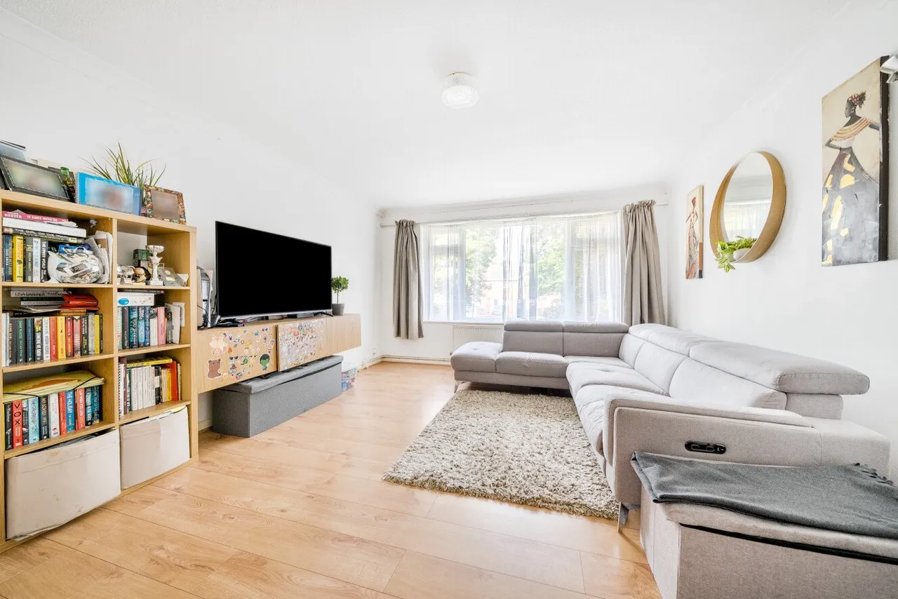 2 bed flat for sale — Oaklands Road, Bromley, BR1