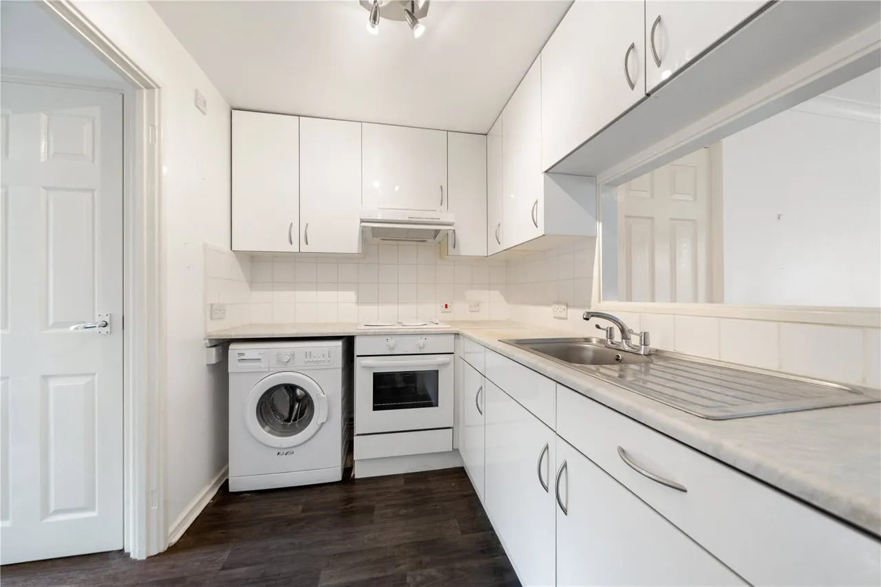 Hewell Place, Hewell Road, Barnt Green, Birmingham, B45 8PF, photo 5