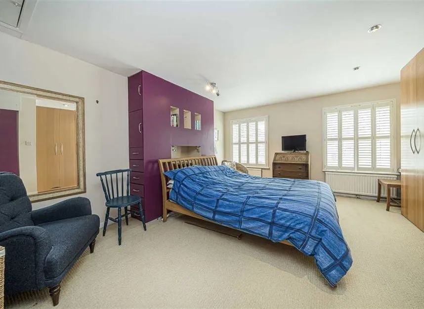 Broom Park, Teddington, TW11, photo 4