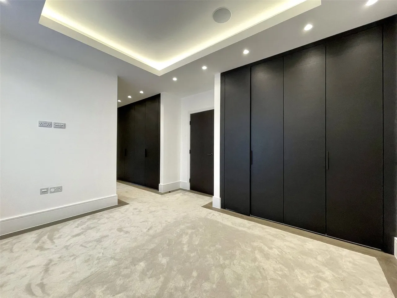 Beech Hill, Hadley Wood, EN4 0JP, photo 11