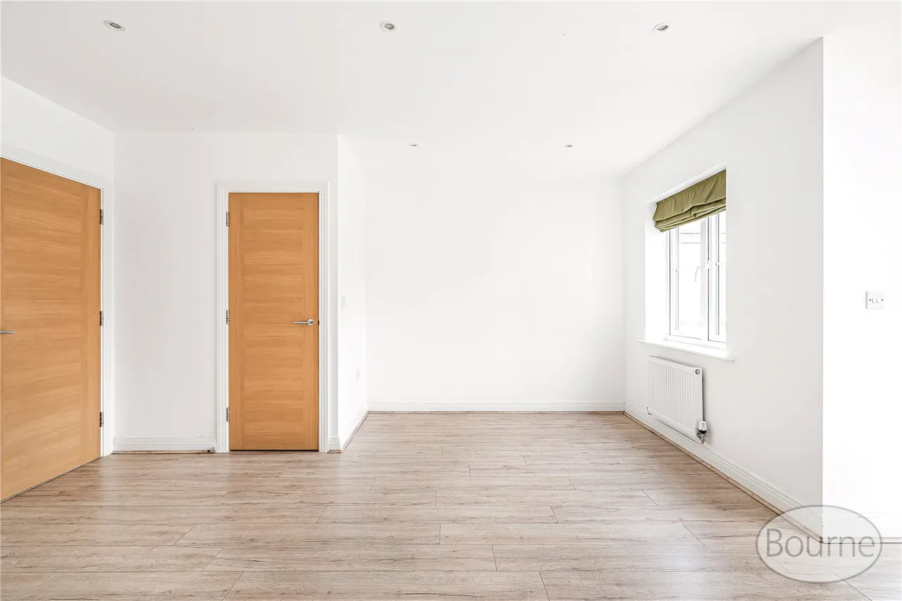 Jersey Close, Knaphill, GU21, photo 6