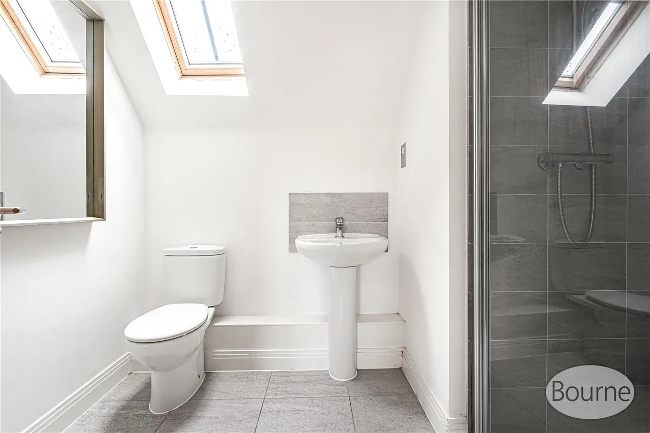 Jersey Close, Knaphill, GU21, photo 10