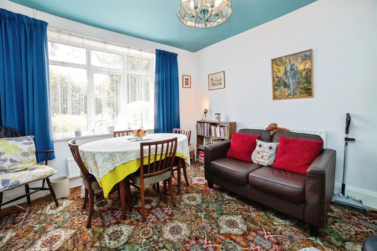 High Street, Loscoe, DE75, photo 7