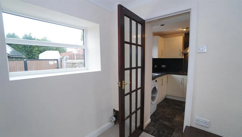 Stockhill Road, Greengates, photo 8
