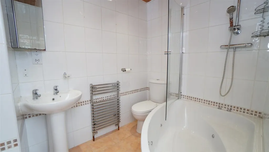 Stockhill Road, Greengates, photo 15