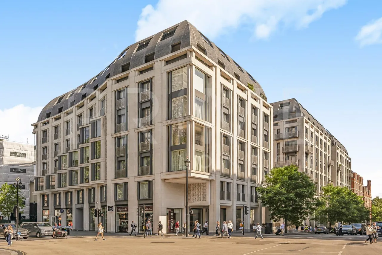 Strand, London, WC2R, photo 2