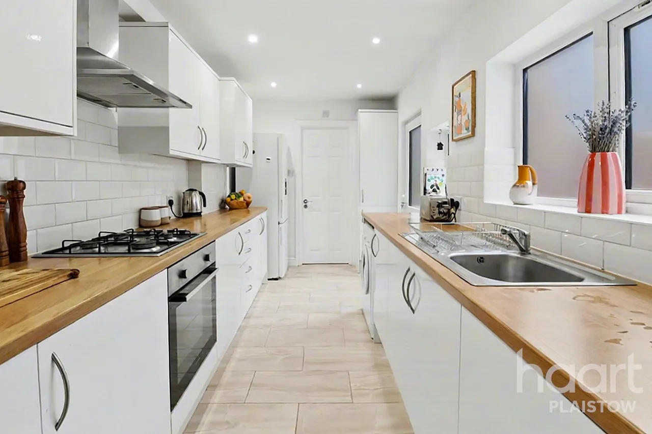 Adine Road, Plaistow, E13, photo 4
