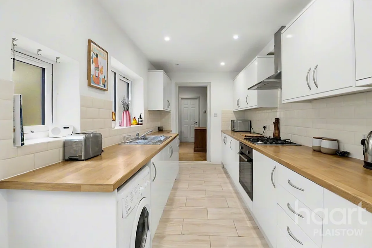 Adine Road, Plaistow, E13, photo 5