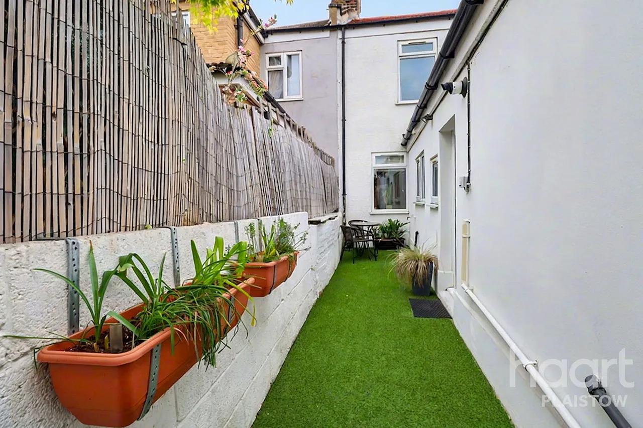 Adine Road, Plaistow, E13, photo 9