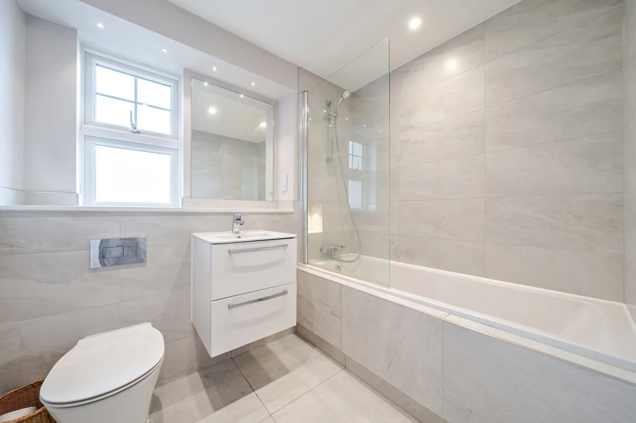 Sidcup Hill, DA14, photo 26