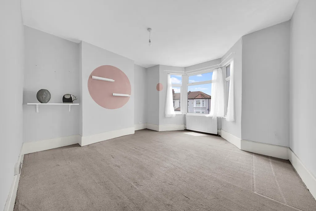 St. Albans Road, Ilford, IG3, photo 15