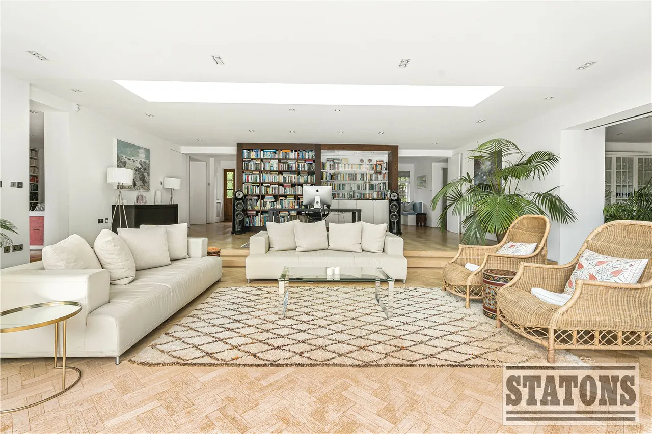 Camlet Way, Hadley Wood, EN4 0LJ, photo 8