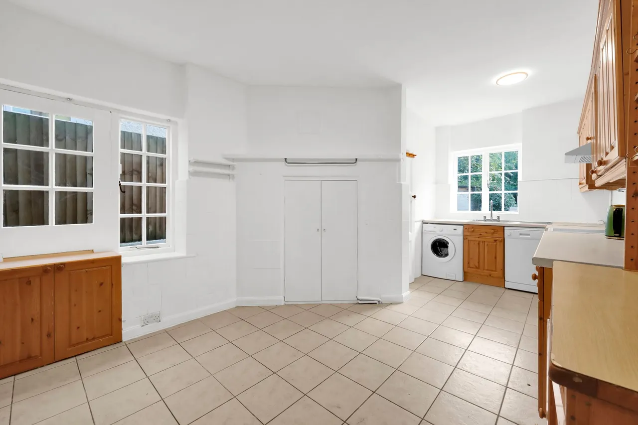 Lyndale Avenue, London, NW2, photo 6