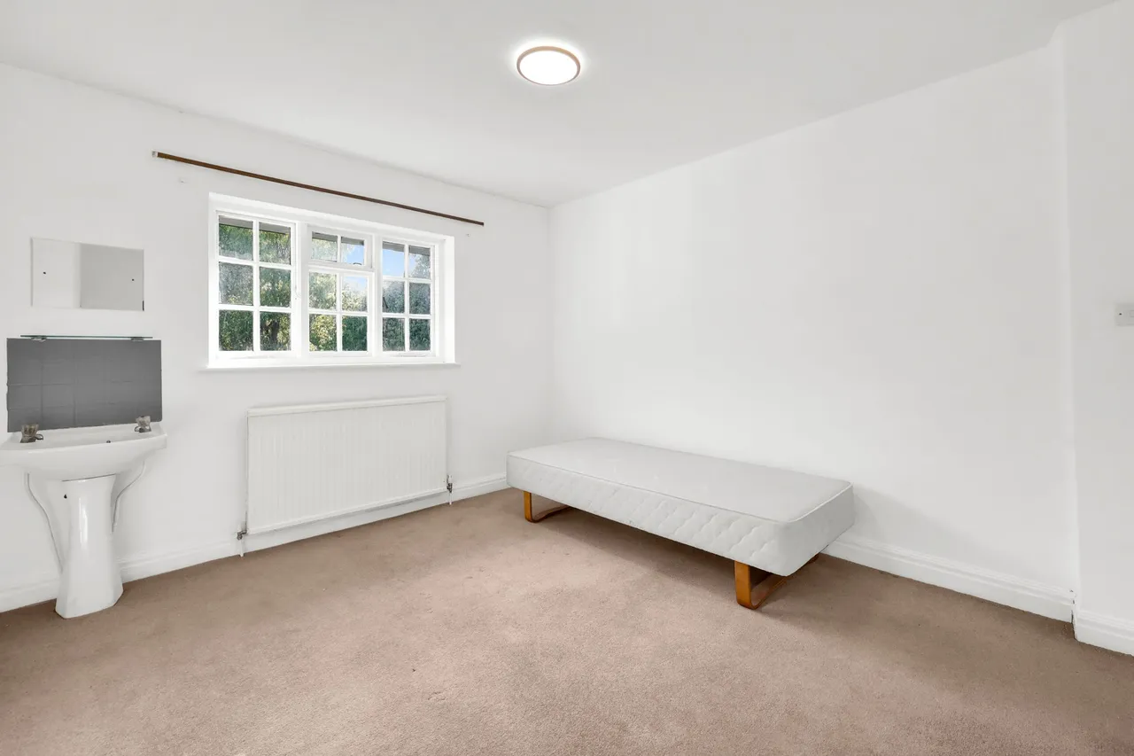 Lyndale Avenue, London, NW2, photo 17