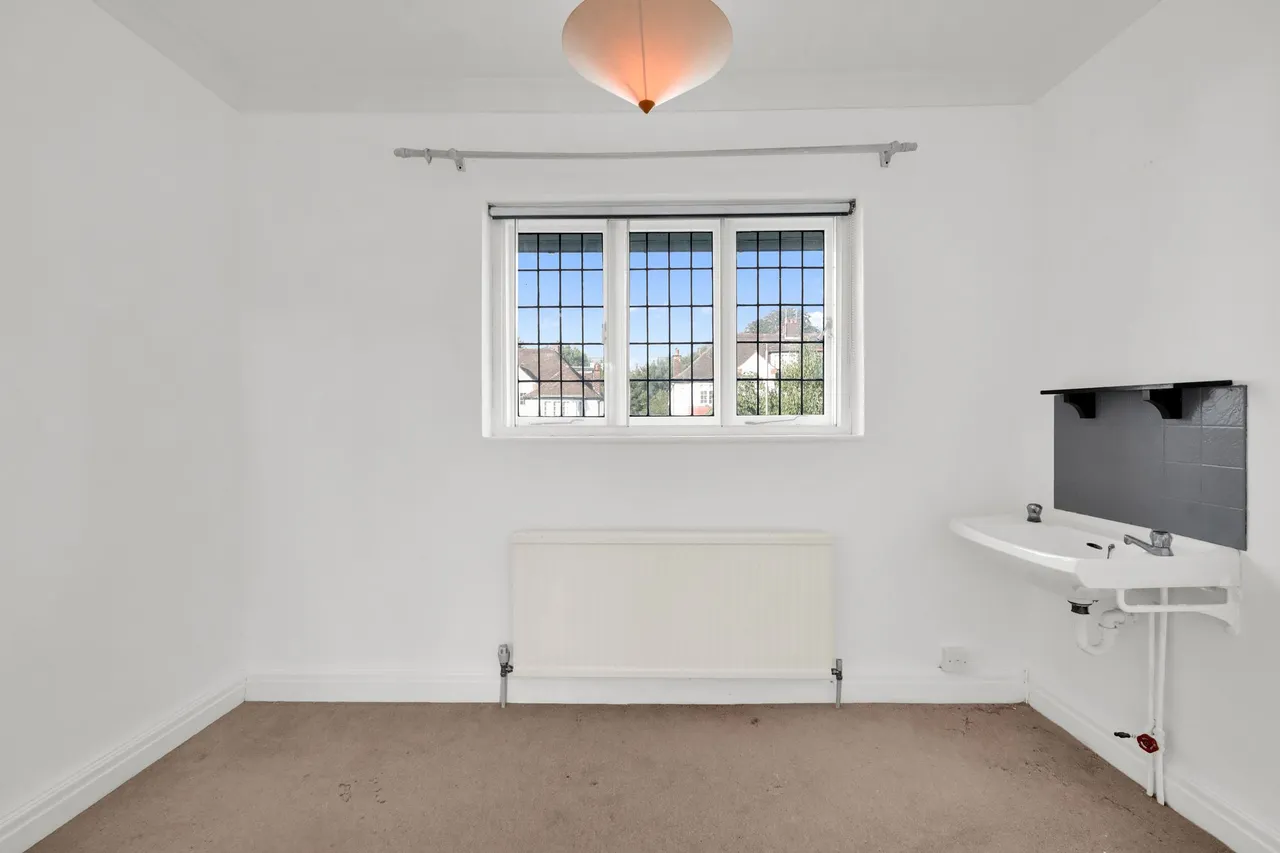 Lyndale Avenue, London, NW2, photo 12
