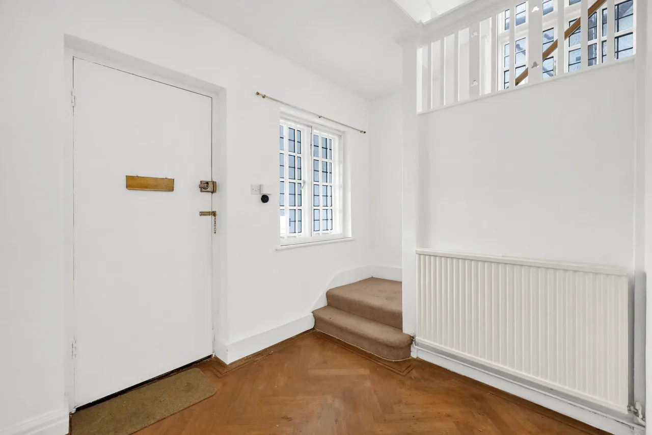 Lyndale Avenue, London, NW2, photo 18