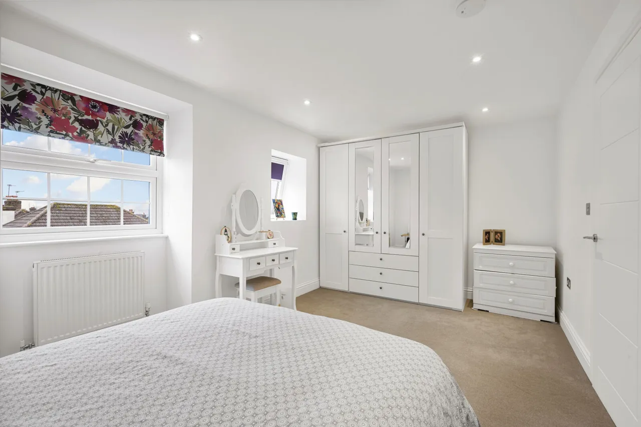 Villiers Avenue, Surbiton, KT5, photo 9