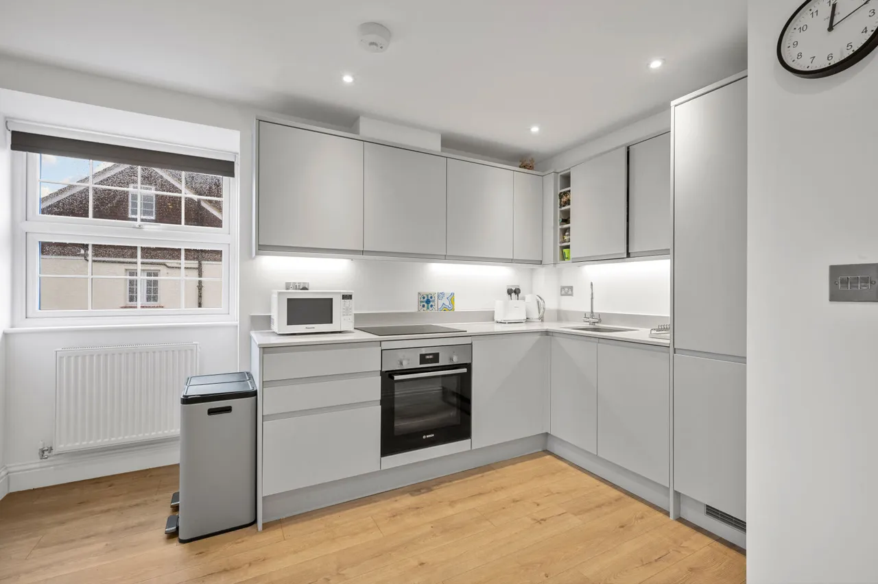 Villiers Avenue, Surbiton, KT5, photo 7