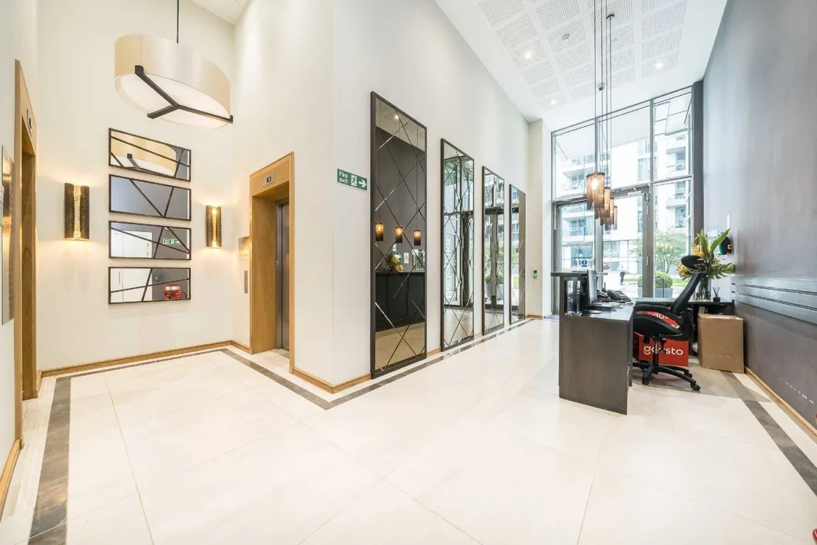 Eastfields Avenue, SW18, photo 6