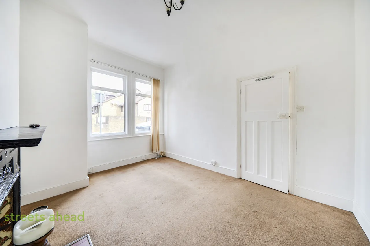 Pembury Road, London, SE25, photo 8