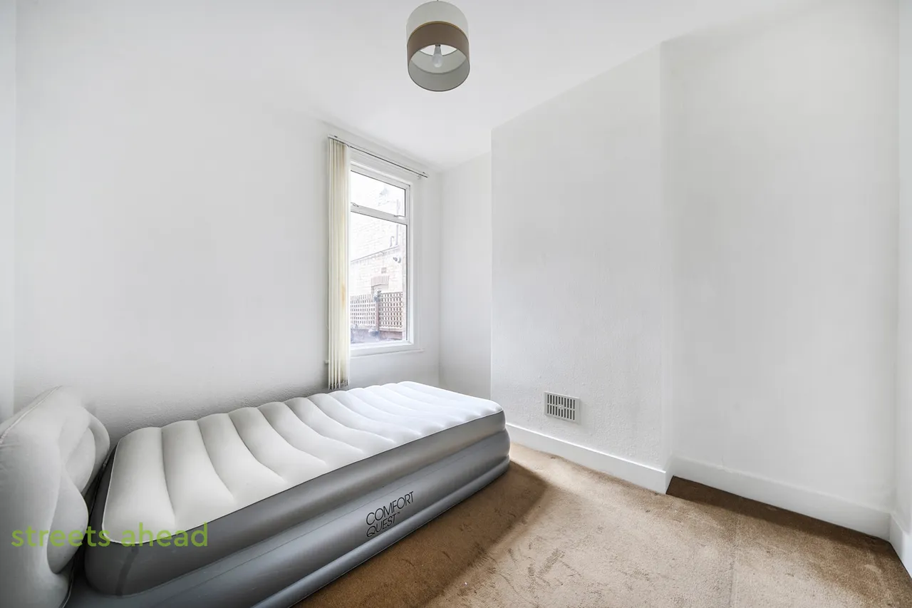 Pembury Road, London, SE25, photo 9