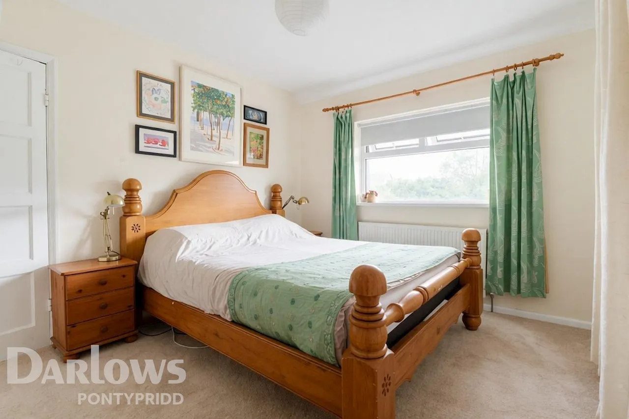 Gwaun Road, Pontypridd, photo 16