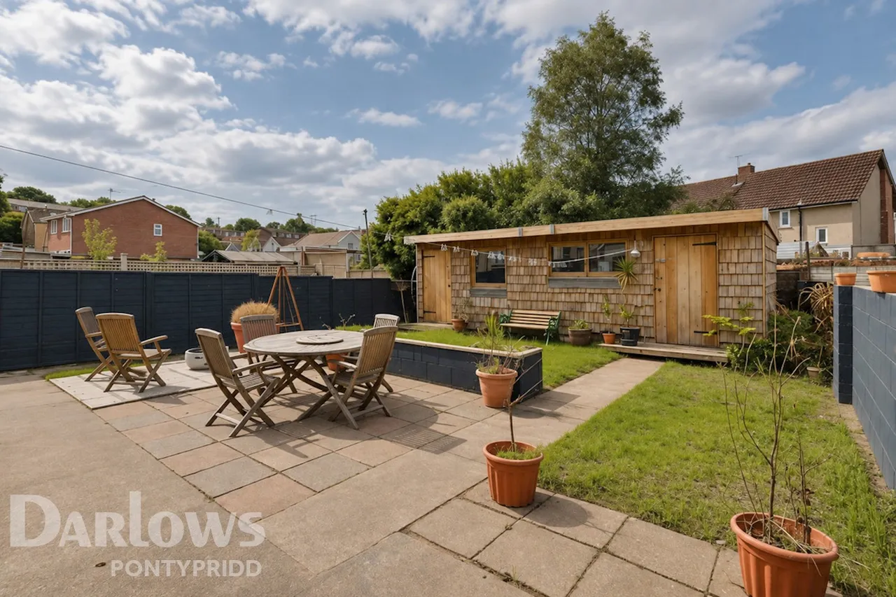 Gwaun Road, Pontypridd, photo 24