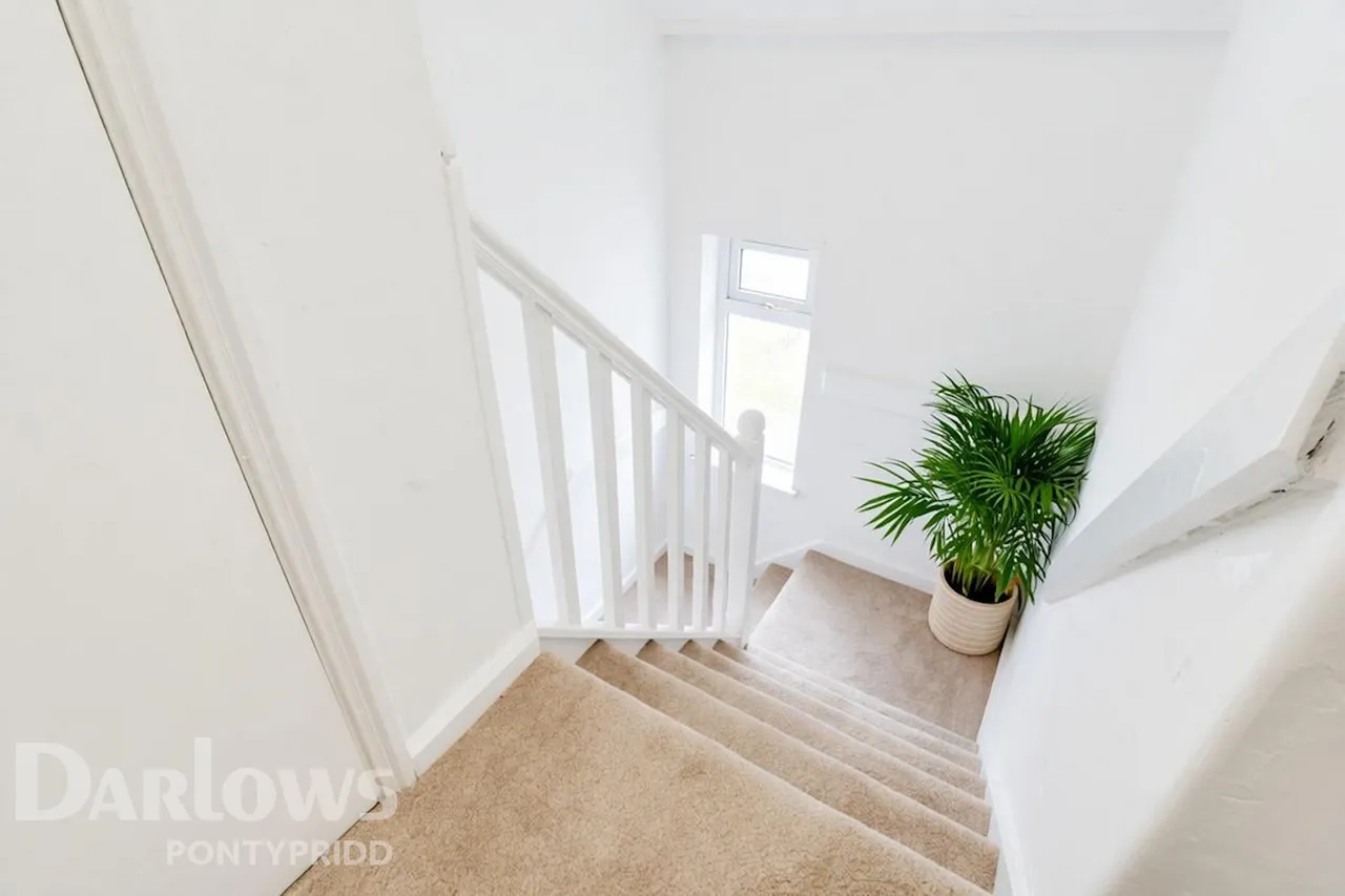 Gwaun Road, Pontypridd, photo 15