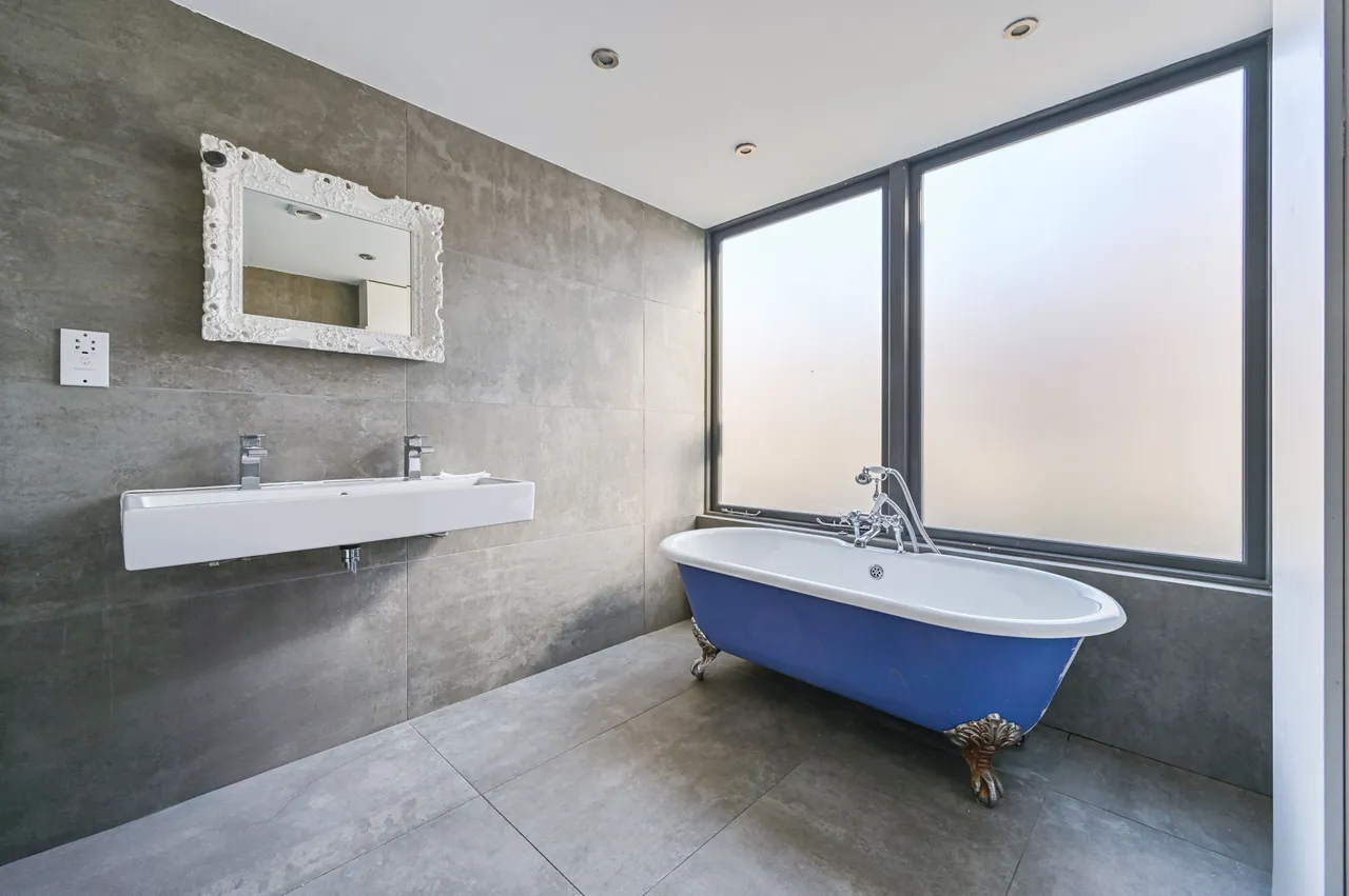 Flat 1 Liberal House, 322 Brixton Road, London, photo 9