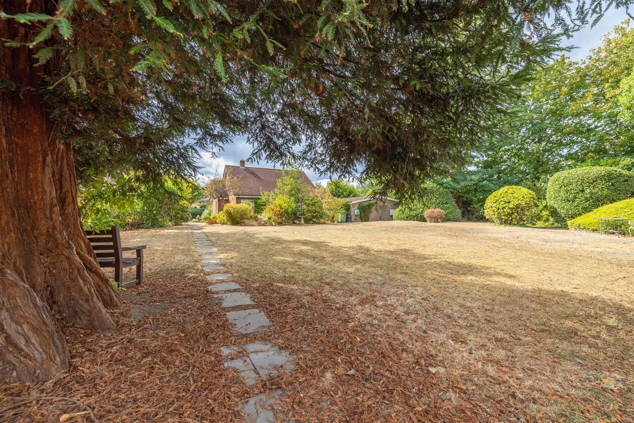 Straight Road, Old Windsor, Windsor, SL4 2SG, photo 12