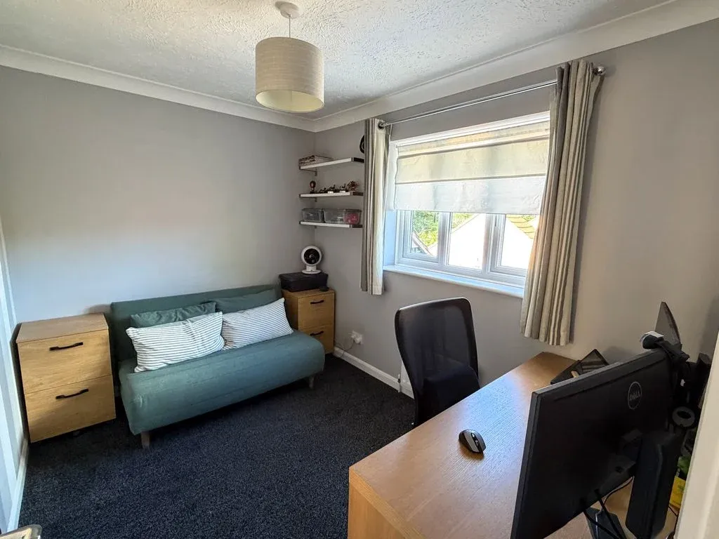 Dulverton Drive, Furzton, MK4, photo 12