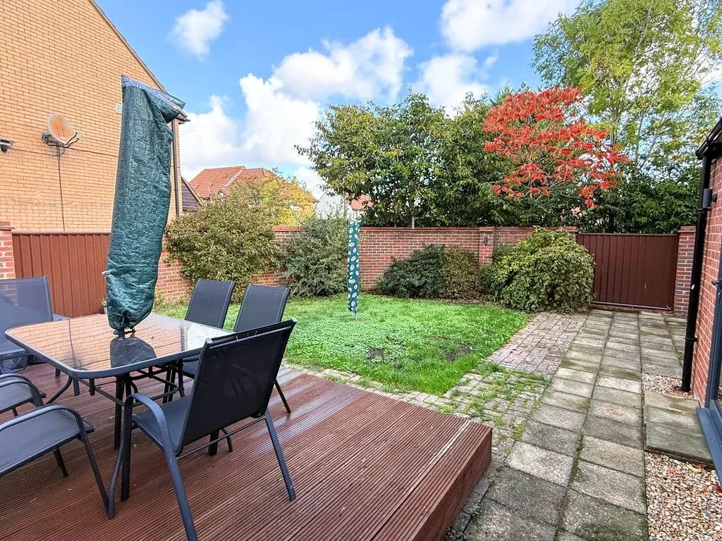 Dulverton Drive, Furzton, MK4, photo 18