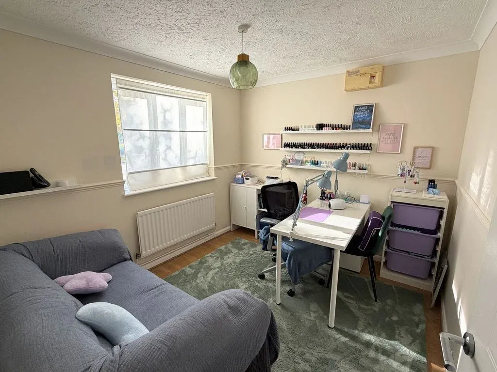 Dulverton Drive, Furzton, MK4, photo 6