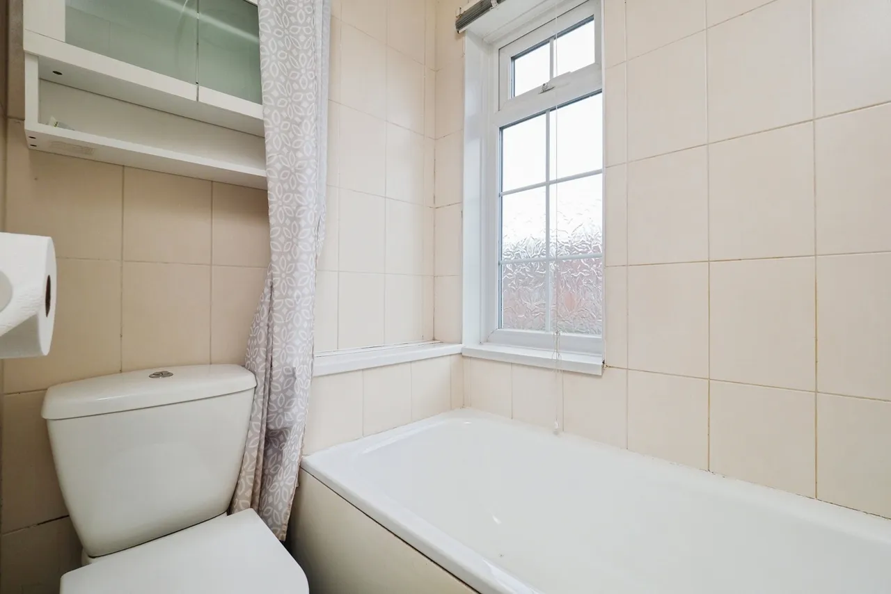 Trowell Grove, Trowell, Nottingham, Nottinghamshire, NG9, photo 20