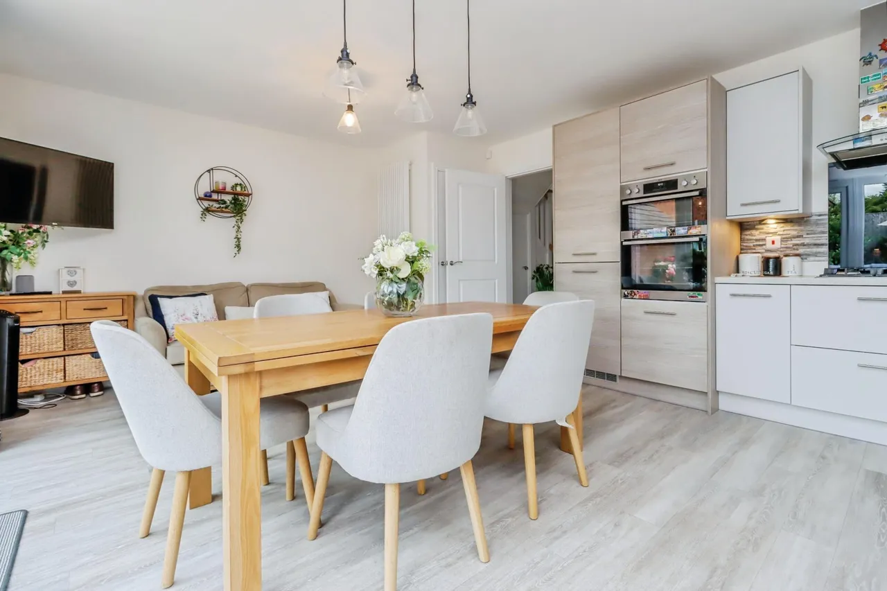 Herbert Owen Drive, Priorslee, TF2, photo 7