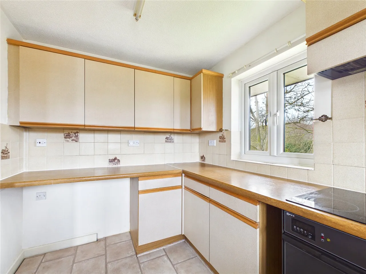 Swan Court, Mistley, CO11, photo 8