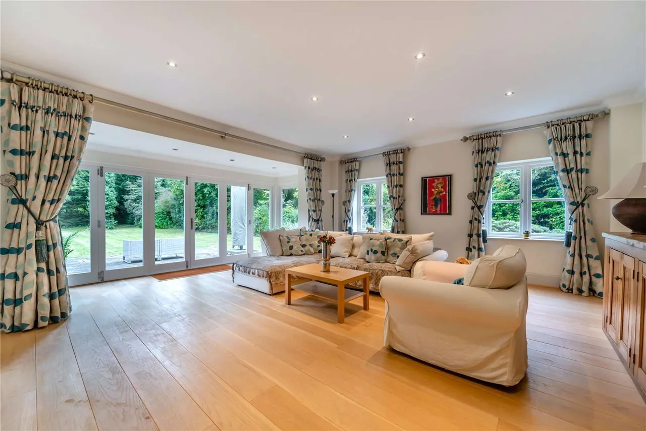 Flowers Hill, Pangbourne, Reading, RG8 7BD, photo 2