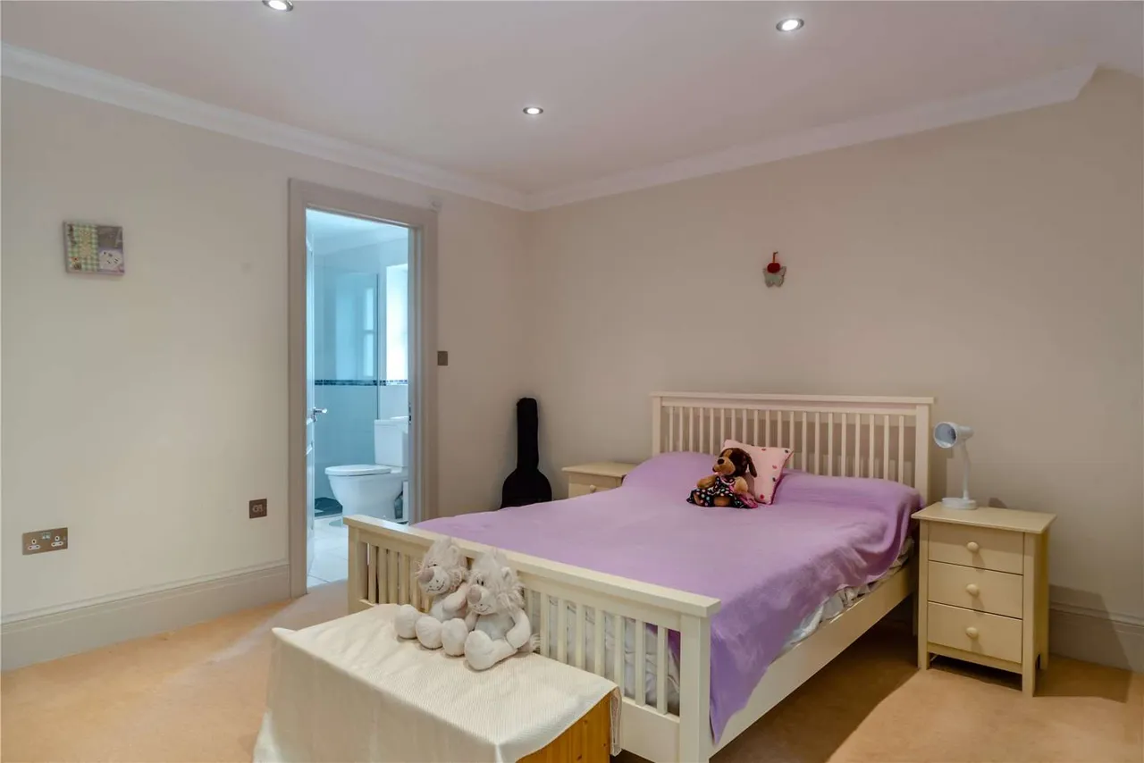 Flowers Hill, Pangbourne, Reading, RG8 7BD, photo 8