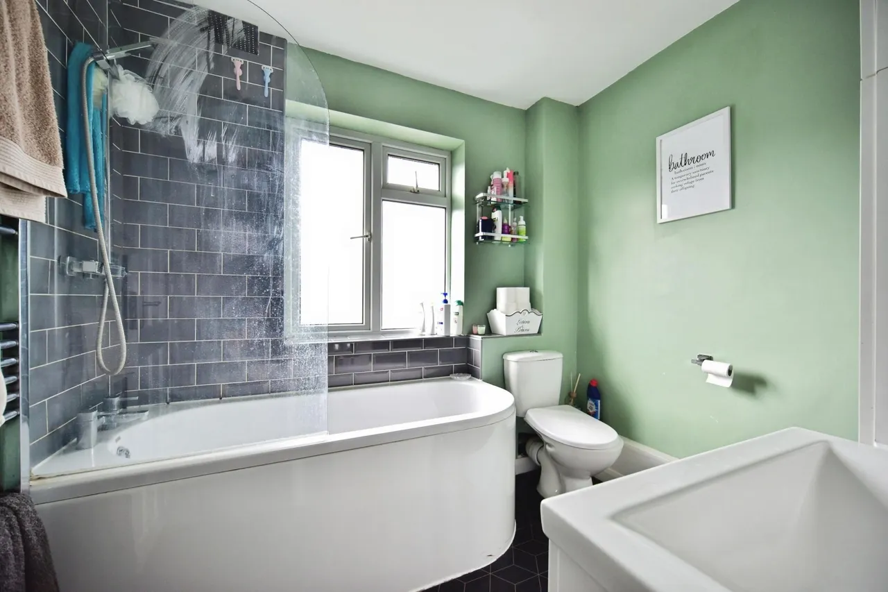 Derwent Way, Rainham, ME8, photo 13