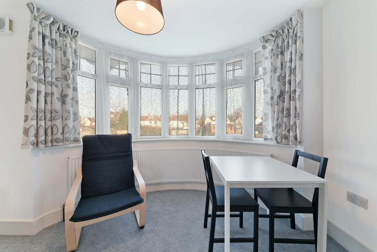 Great West Road, Isleworth, TW7, photo 4