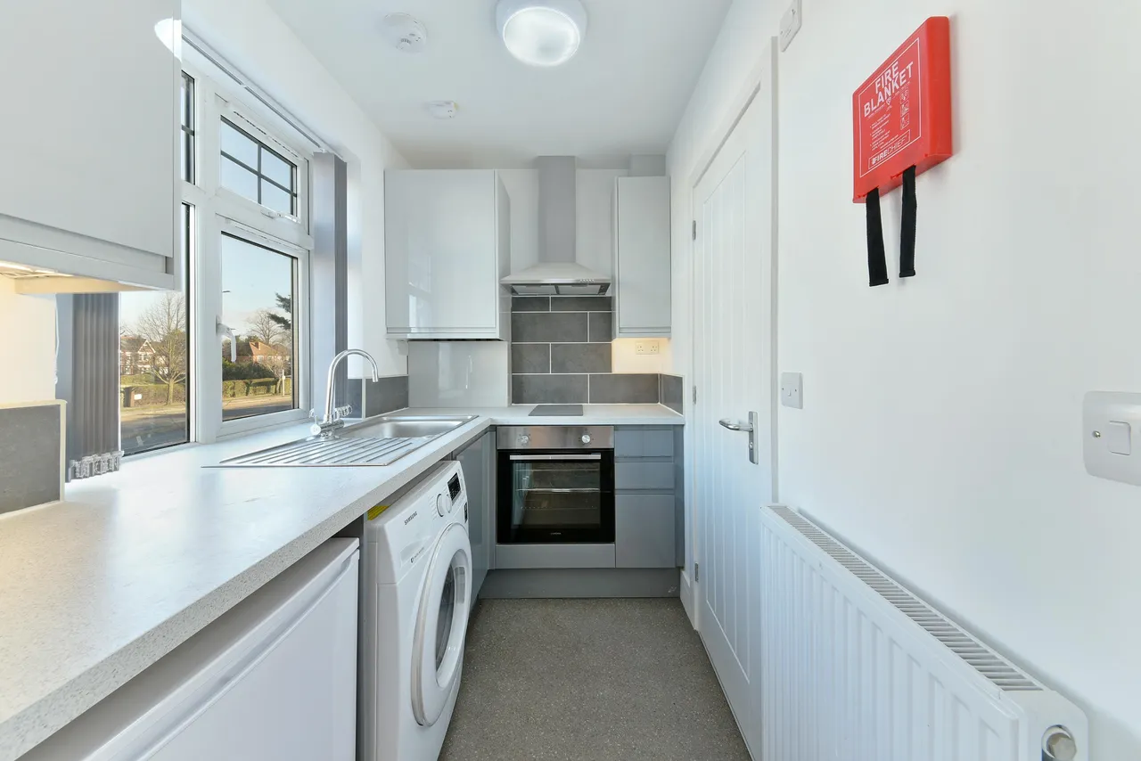 Great West Road, Isleworth, TW7, photo 2