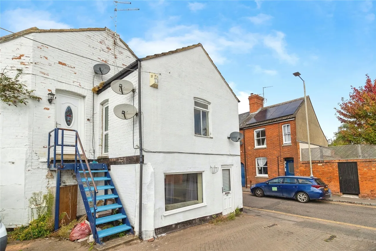 Caldecote Street, Newport Pagnell, Buckinghamshire, MK16, photo 2