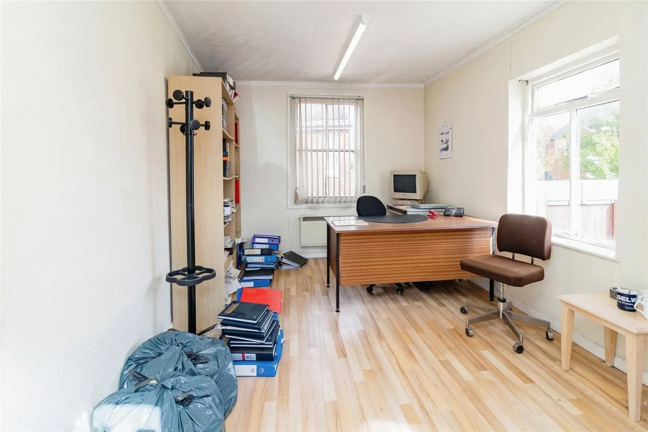 Caldecote Street, Newport Pagnell, Buckinghamshire, MK16, photo 13