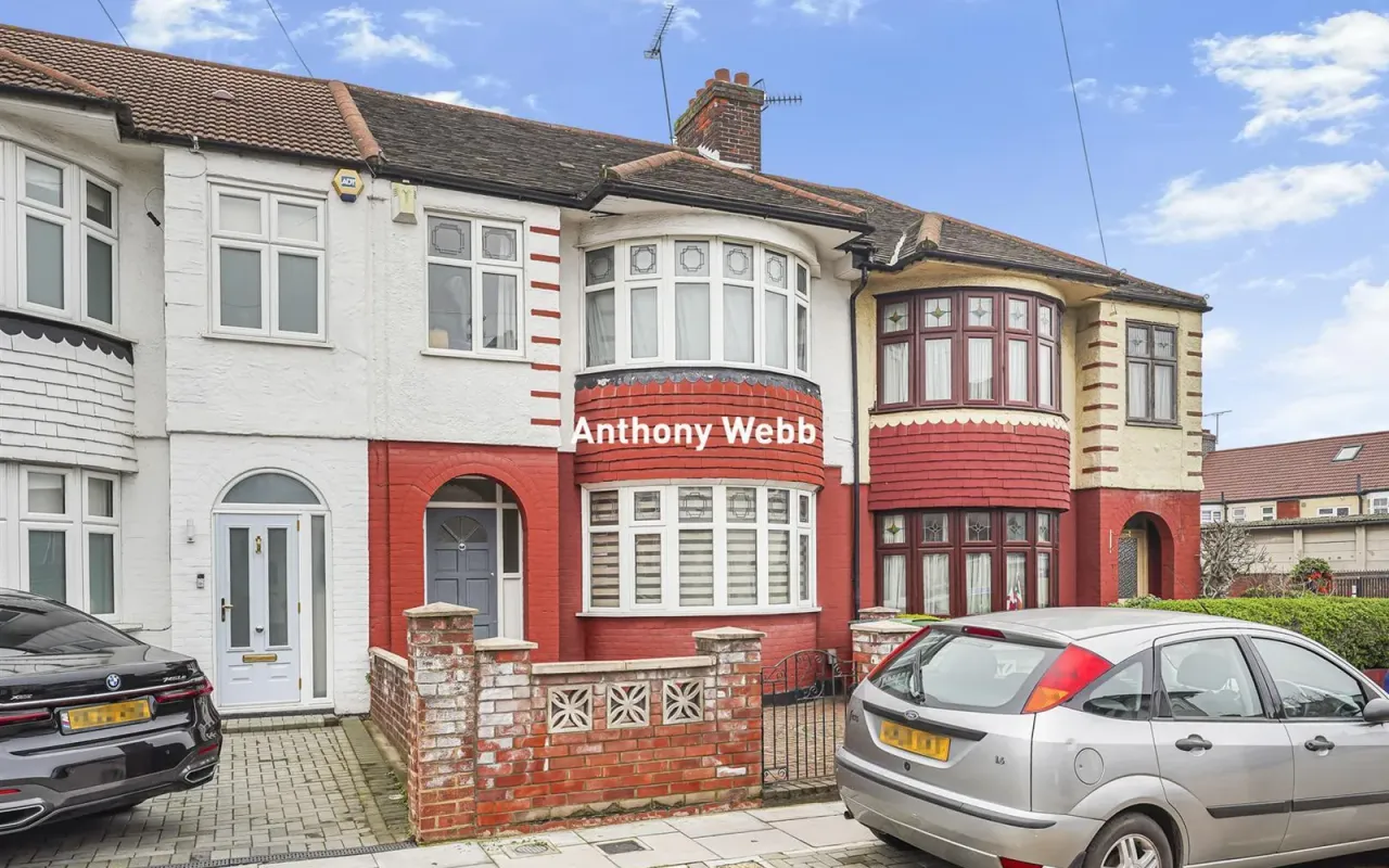 3 bed house for sale — Mayfair Gardens, Tottenham, N17