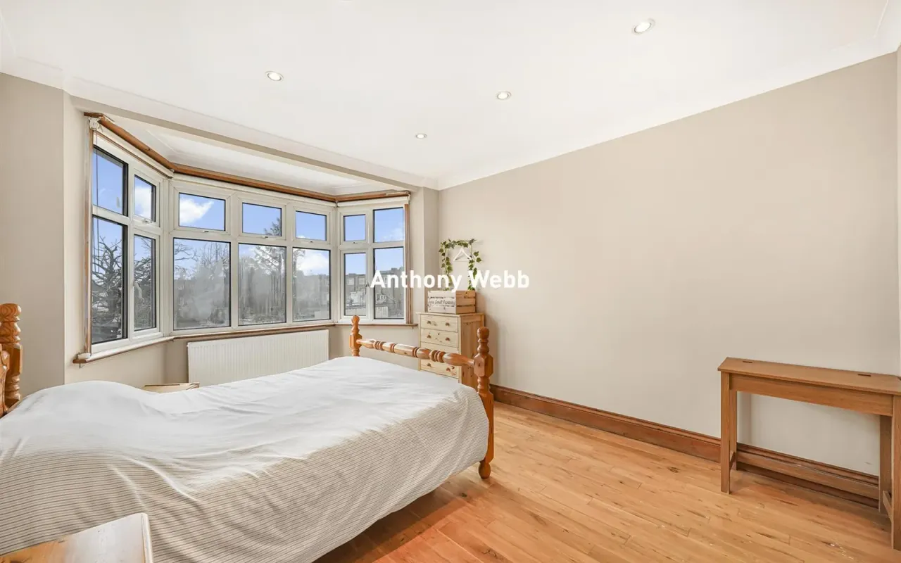 Mayfair Gardens, Tottenham, N17, photo 14