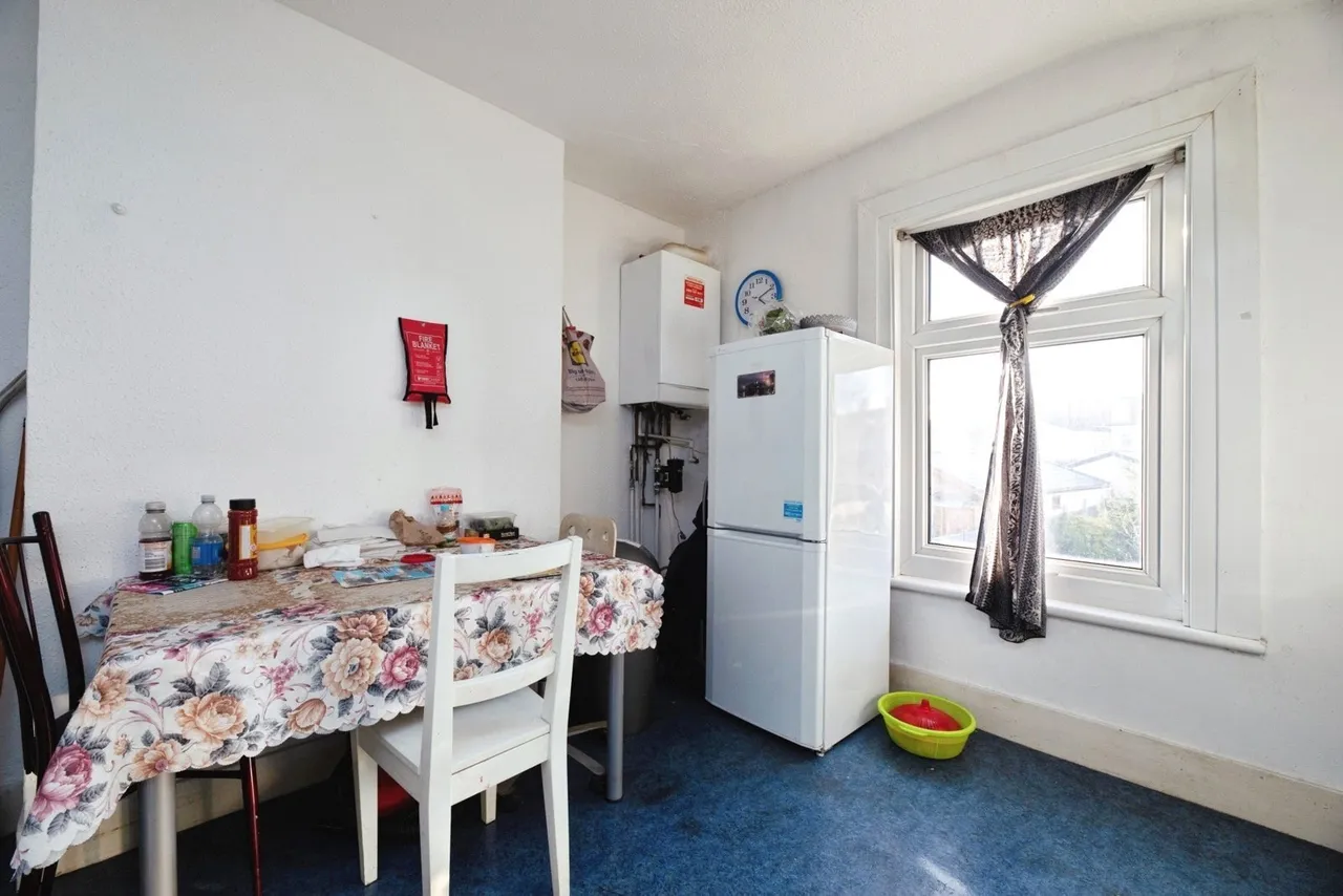 Balfour Road, Ilford, IG1, photo 12