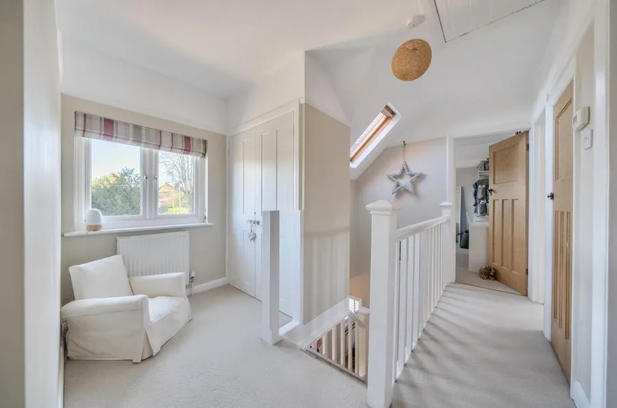 Fishbourne Road East, Chichester, PO19, photo 9