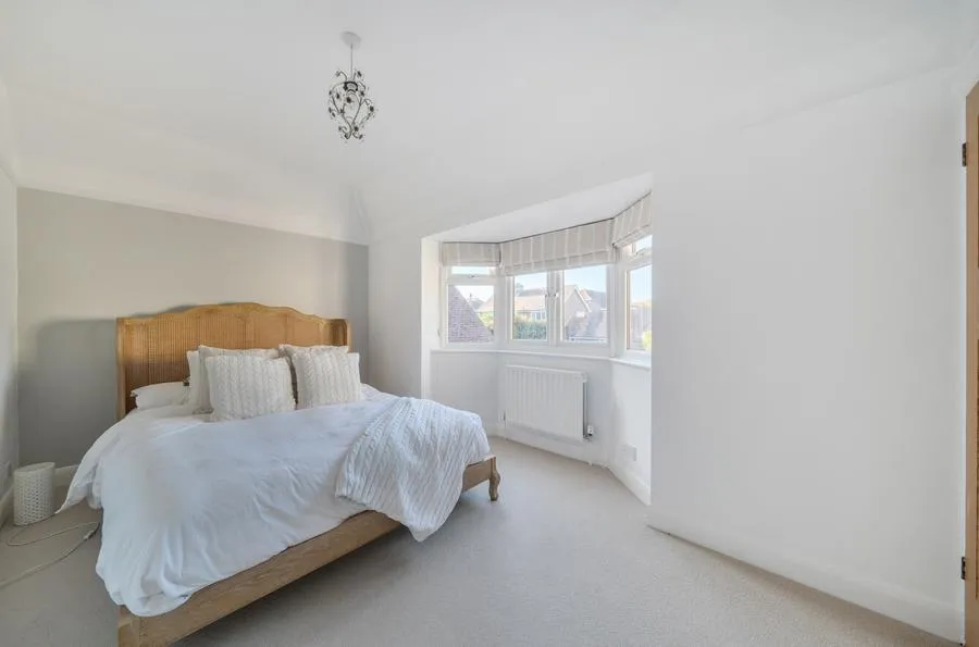 Fishbourne Road East, Chichester, PO19, photo 11