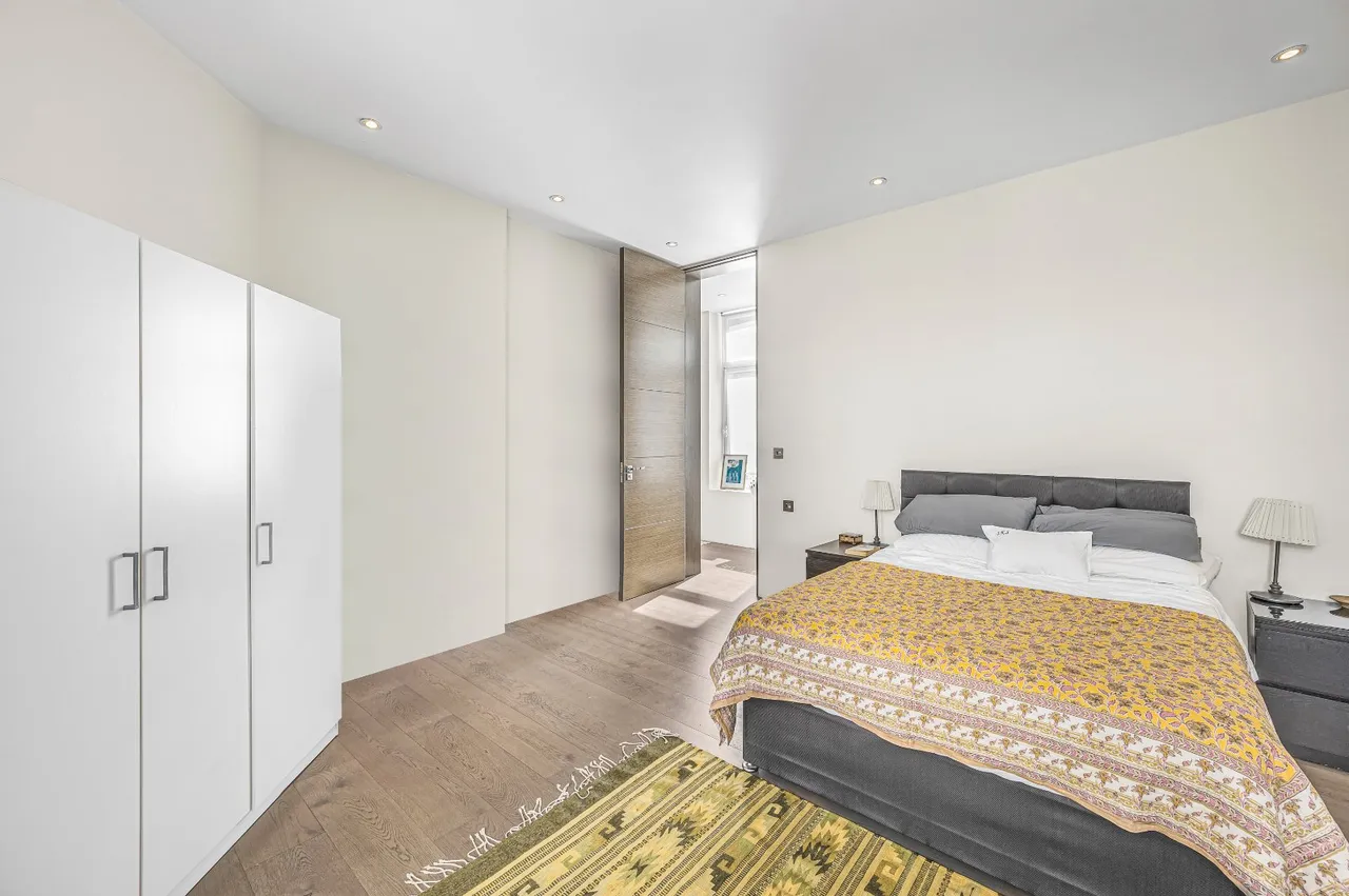 Torrington Place, Bloomsbury, WC1E, photo 12